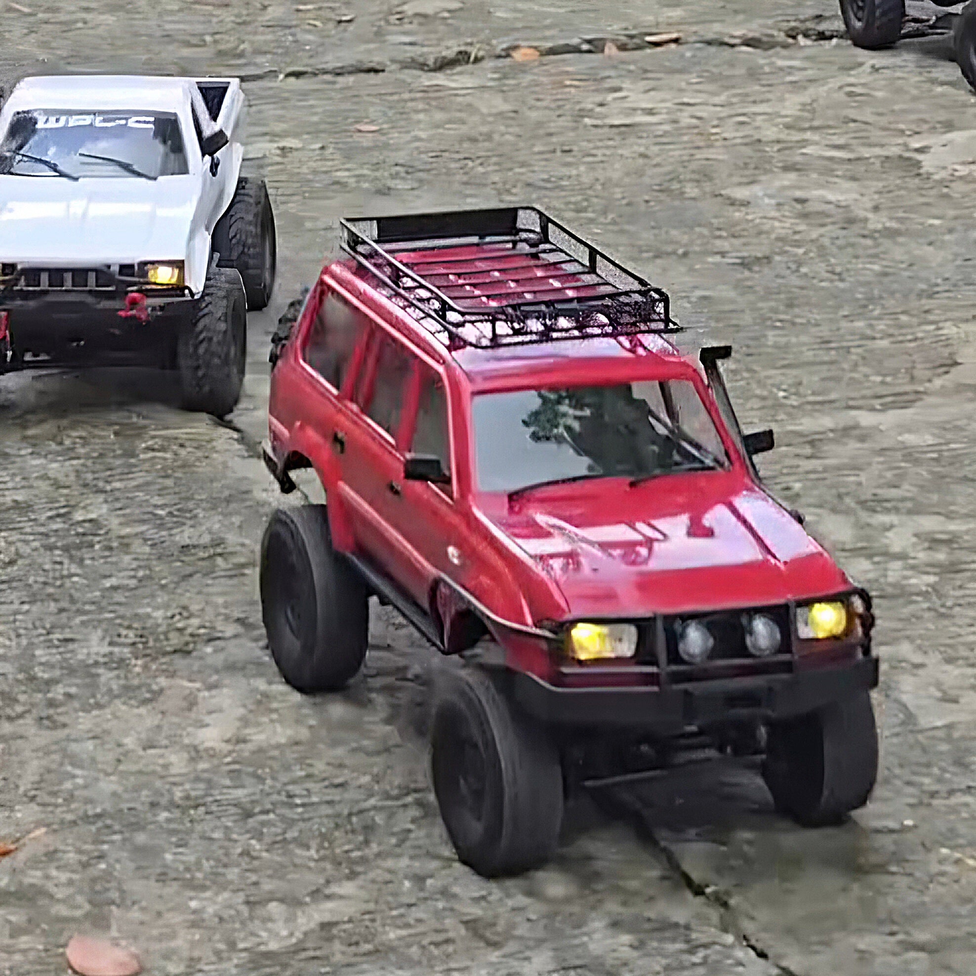 BEEZRC FMS RC Crawler 118 FCX18 Land Cruiser LC80 RTR Toyota Con Licencia 4wd Rc Rock Truck 2 4ghz 900mah Hobby Grade Rc Modelo De Automovil Mini BEEZRC FMS RC Crawler 118 FCX18 Land Cruiser LC80 RTR Toyota Con Licencia 4wd Rc Rock Truck 2 4ghz 900mah Hobby Grade Rc Modelo De Automovil Mini