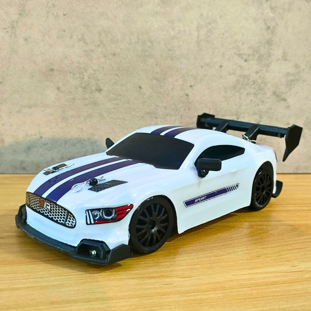 4WD 1:24 RC Drift and Racing Car