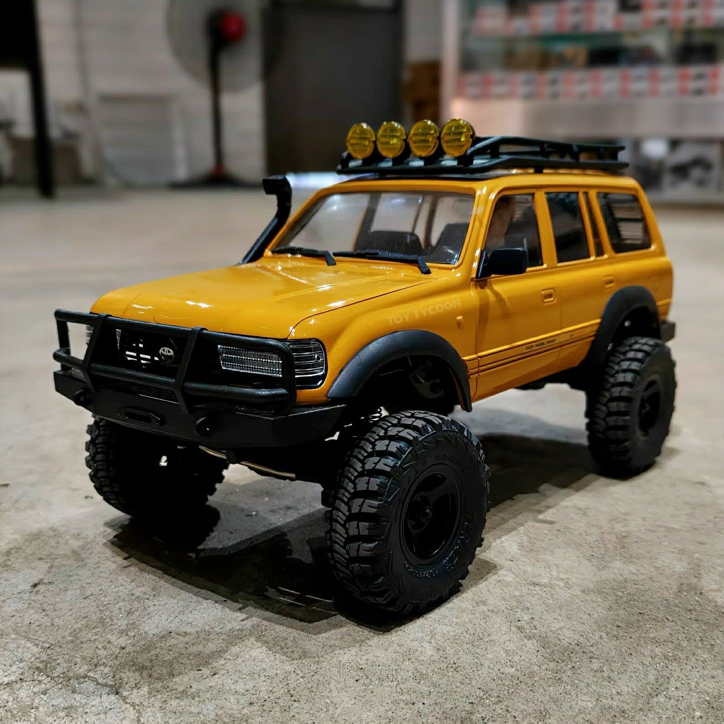 1:18 FMS Toyota LC80 Land Cruiser Crawler