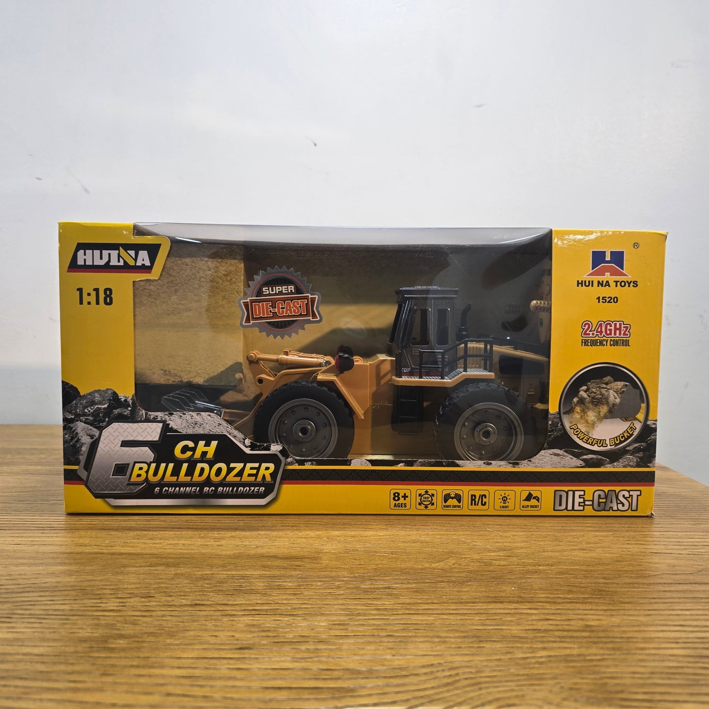 Hui Na 6CH Bulldozer 1:18