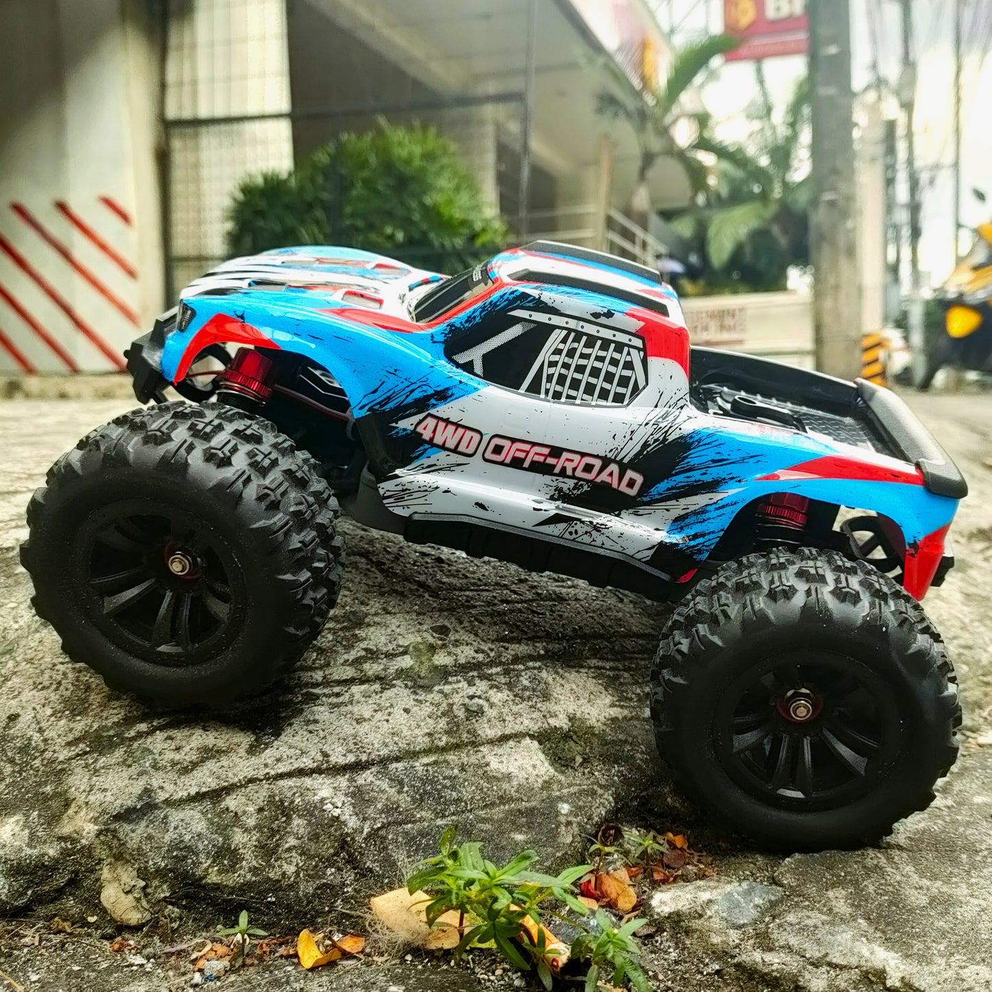 MJX Hypergo 1:16 Basher