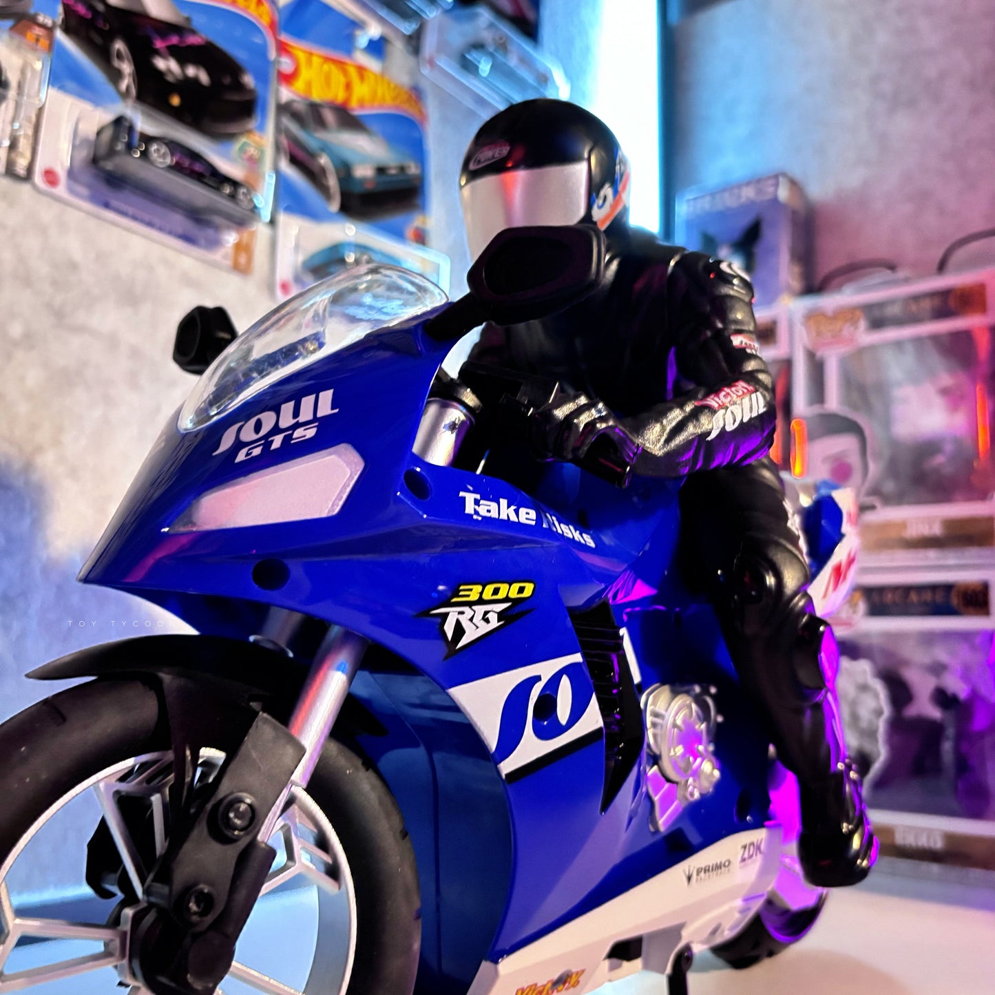 2.4Ghz Self Balancing Stunt Motorcycle RC 1:6 Scale