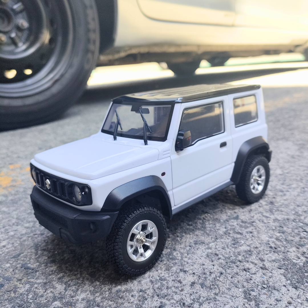 Suzuki Jimny 1:16