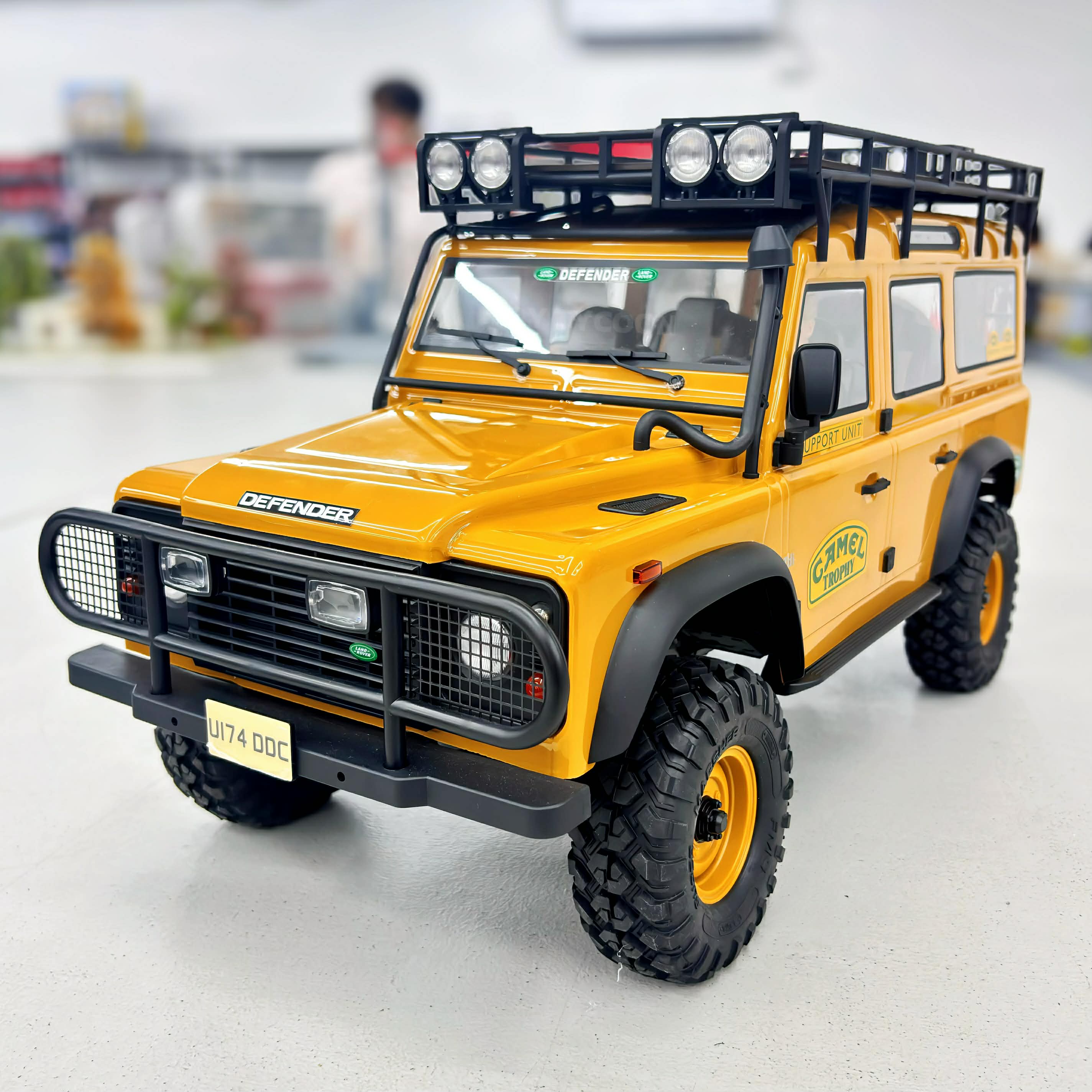 1:10 Land Rover Models