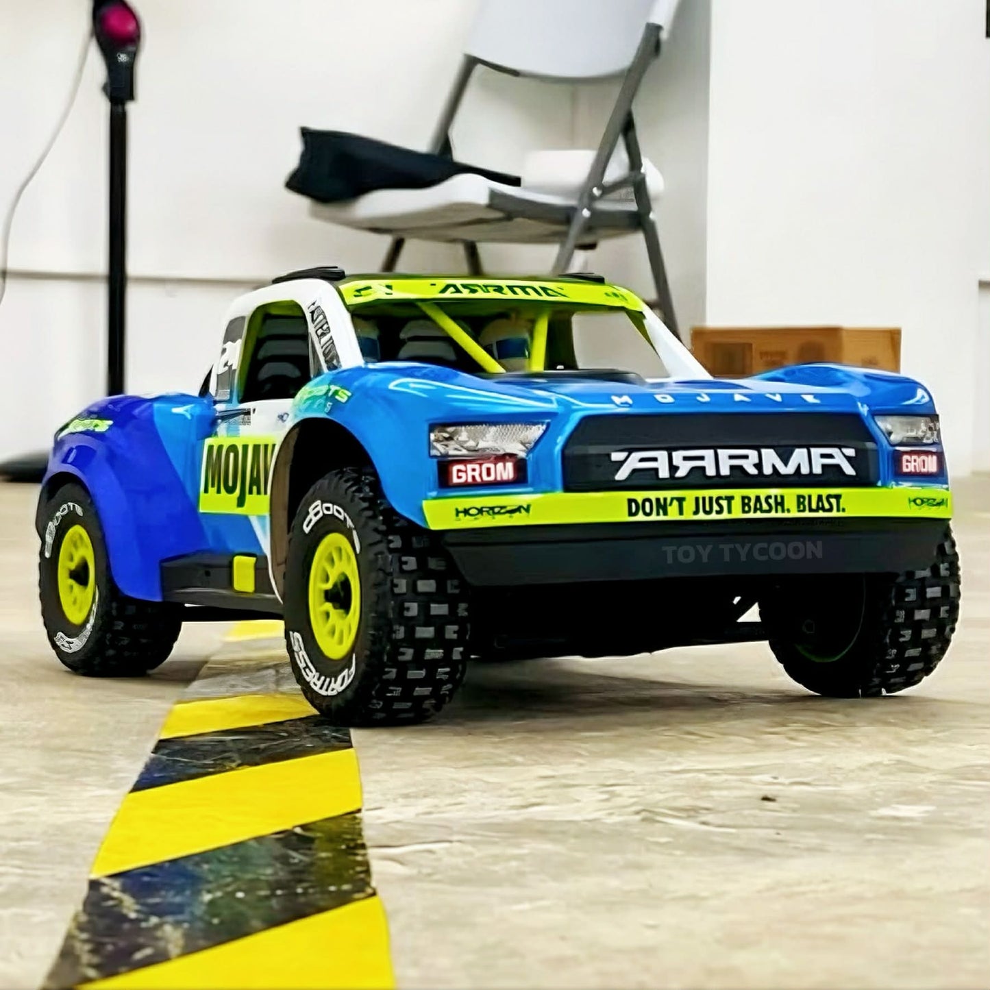1:16 Arrma Mojave Grom