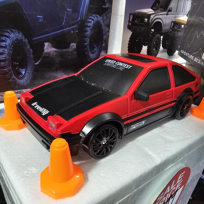 4WD 1:24 RC Drift and Racing Car