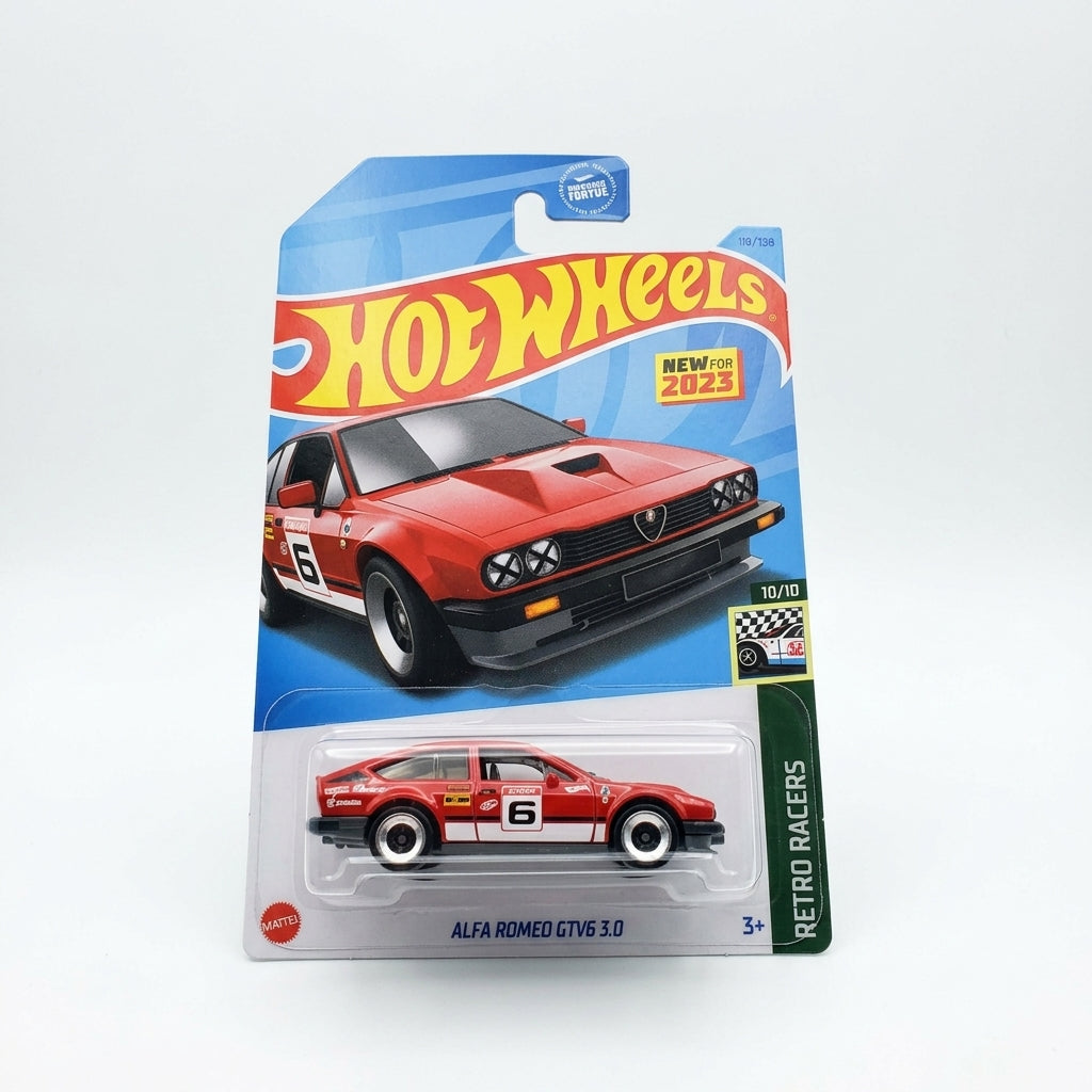 Hot Wheels Retro Racers - Alfa Romeo GTV6 3.0