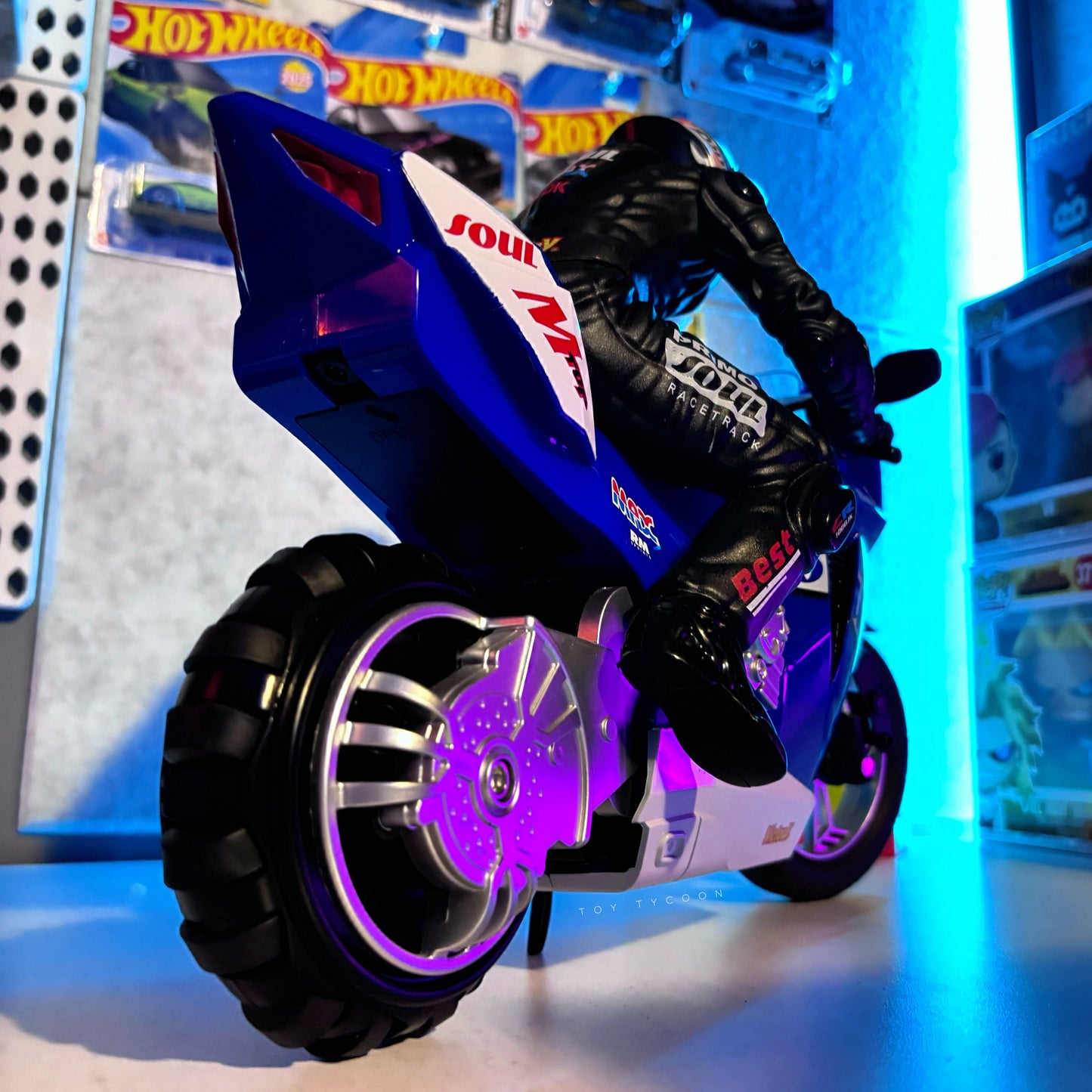 2.4Ghz Self Balancing Stunt Motorcycle RC 1:6 Scale