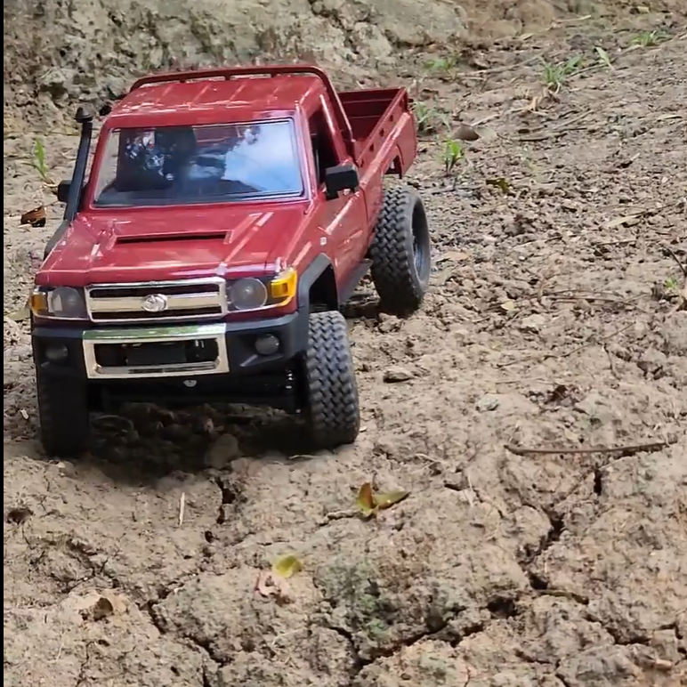 Land Cruiser LC79 1:12 4x4 Rock Crawler (Red)