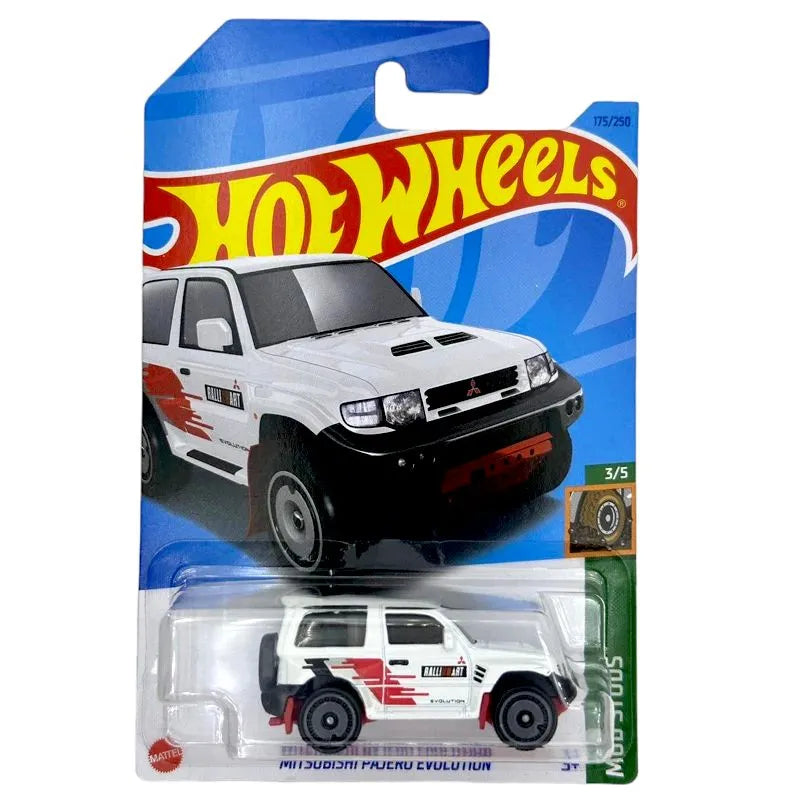 Hot Wheels Mud Studs - Mitsubishi Pajero Evolution