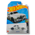 Hot Wheels HW Race Day - Jaguar MK1