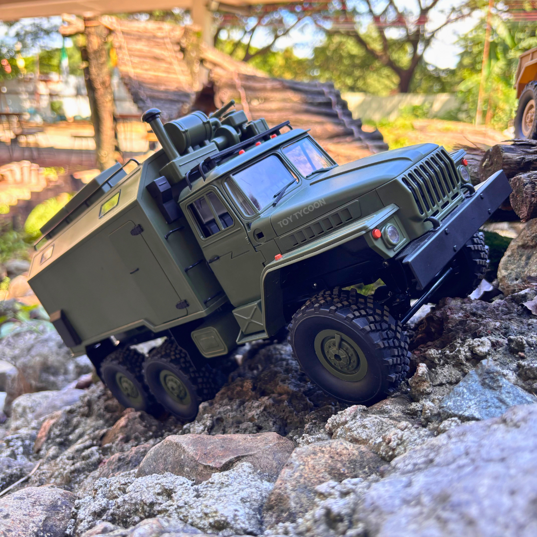 1:16 All-Terrain Military Truck Crawler