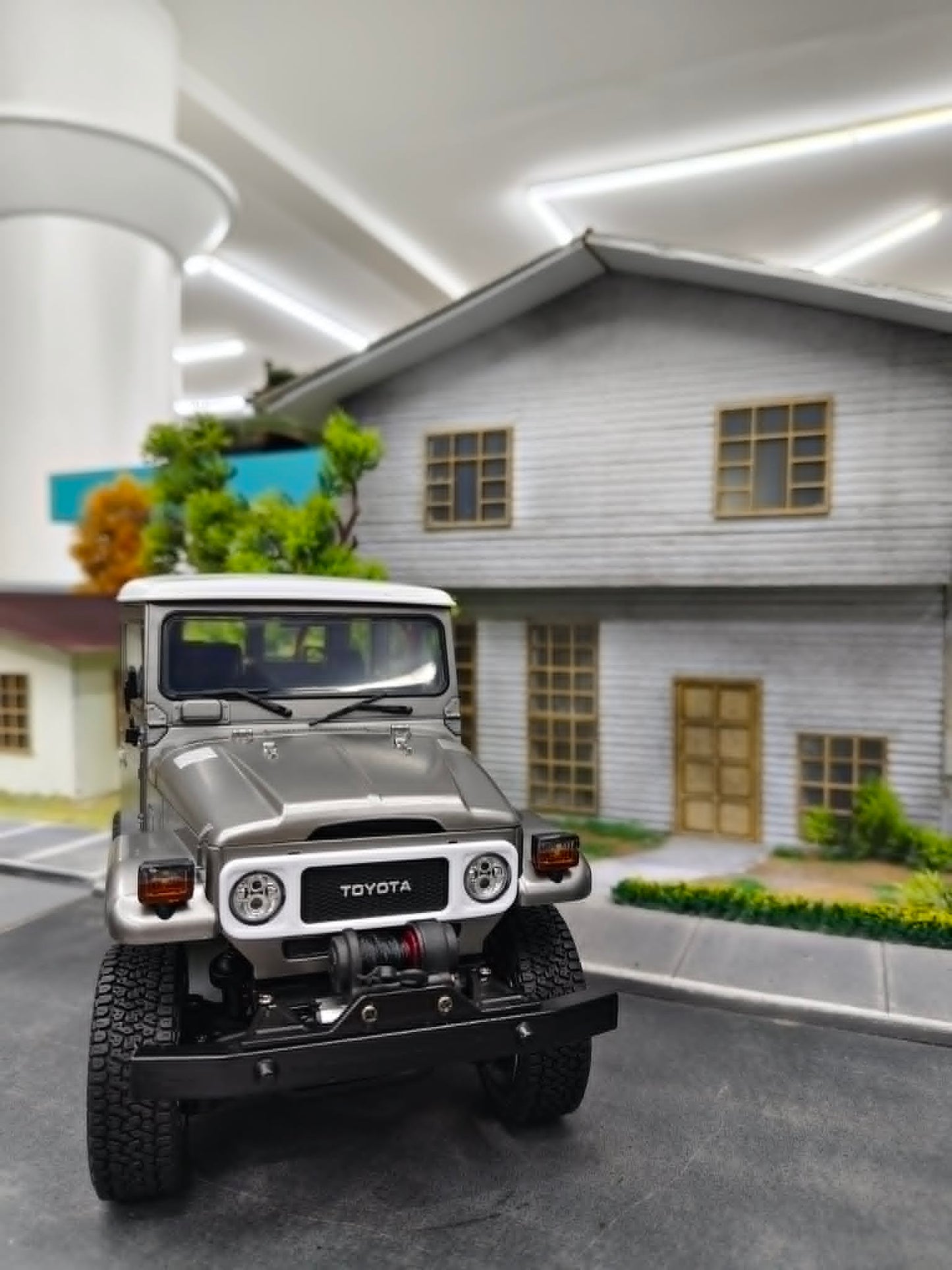 1:16 FJ40 1983