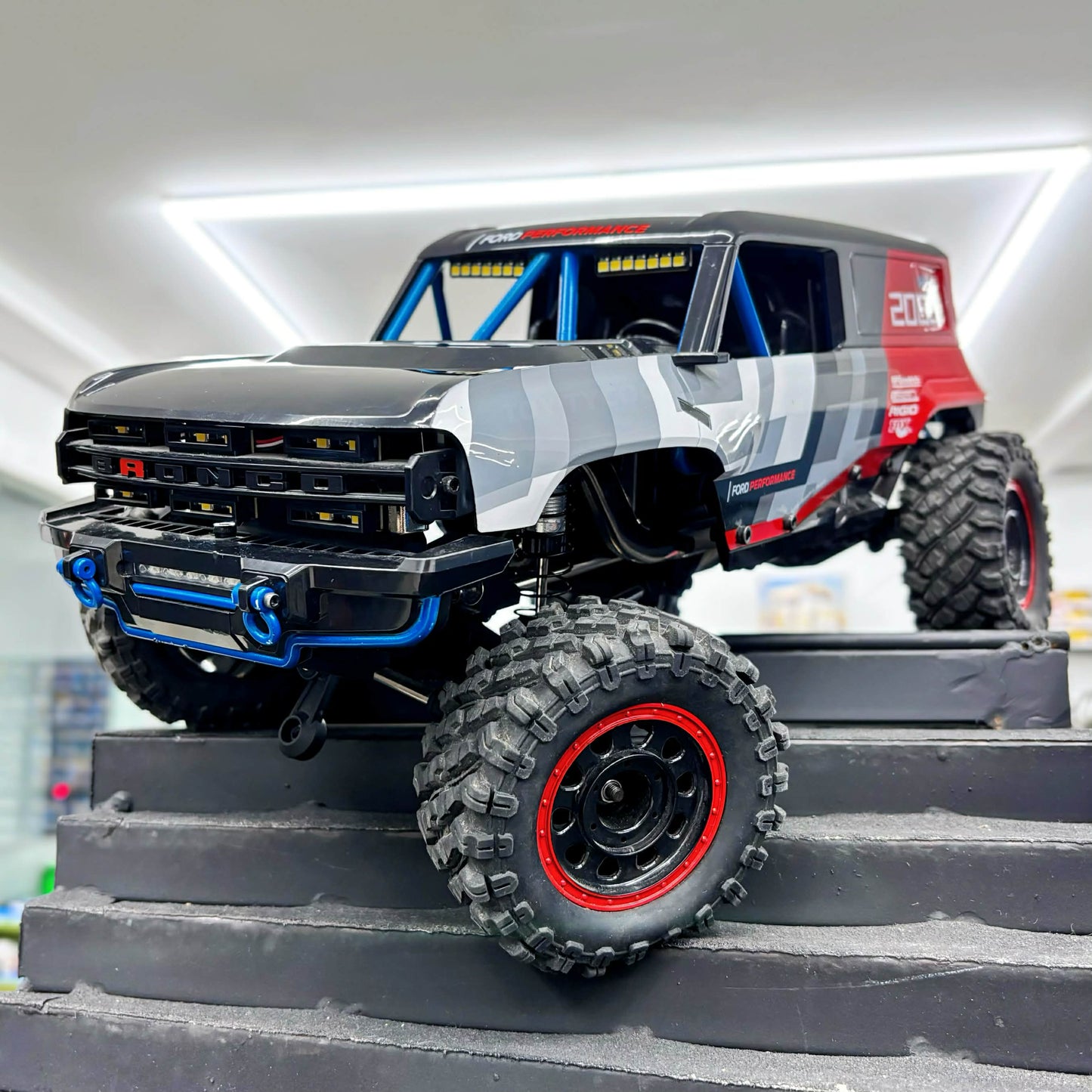 1:12 Ford Bronco Baja 1000 edition 4x4 Crawler